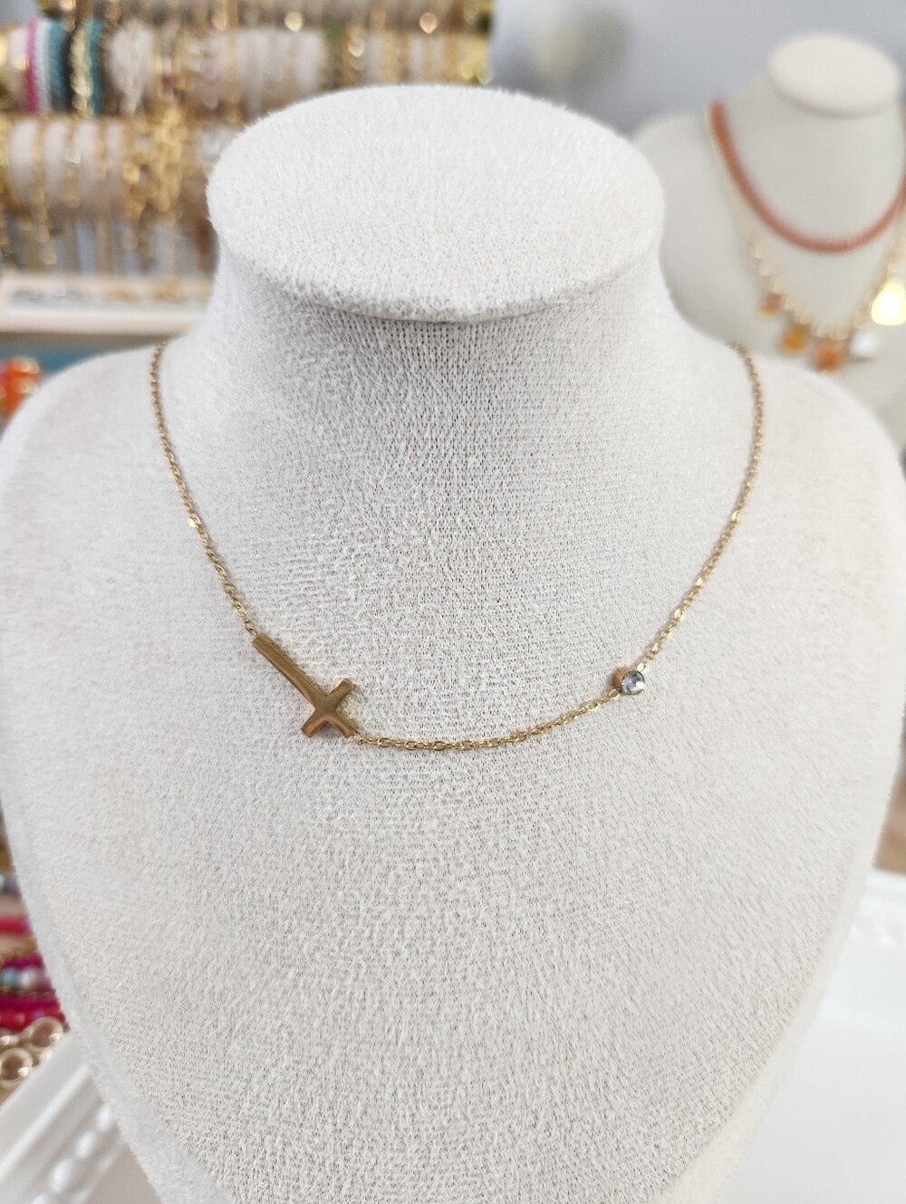 Dainty Side Cross Necklace